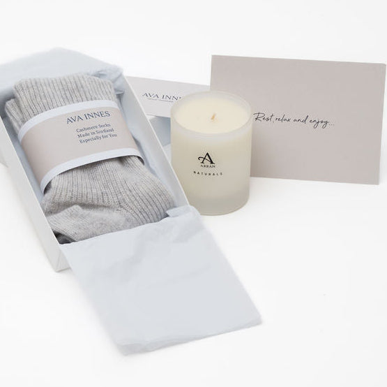 The Calm and Relax Cashmere Gift Box