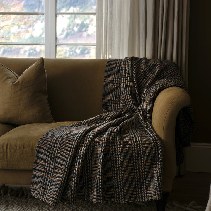 Autumn Glen Plaid Chunky Wool Throw