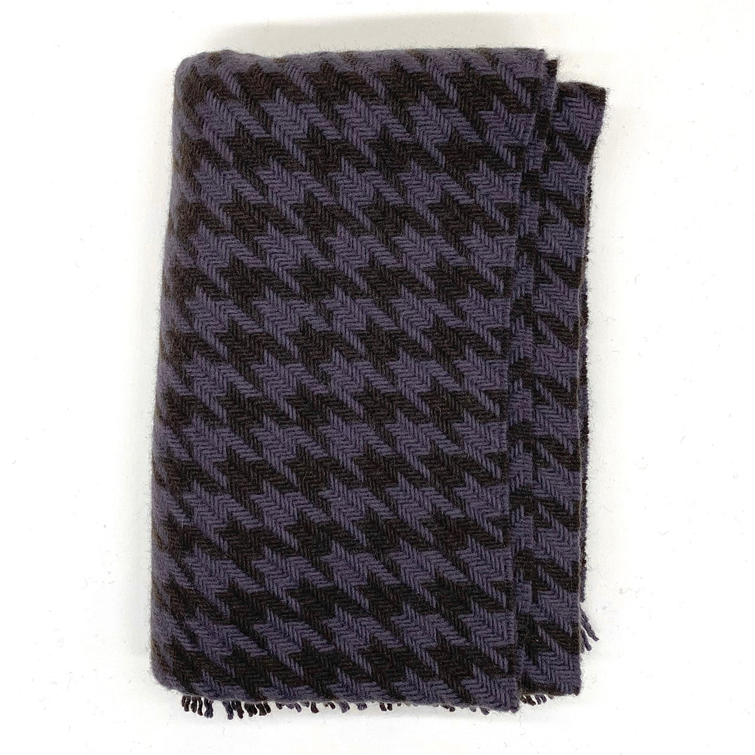 Houndstooth Aubergine Luxury Wool Throw