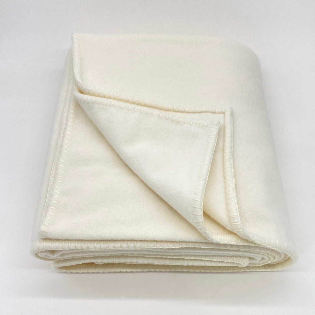 Nairn Lambswool & Cashmere Bed Blanket