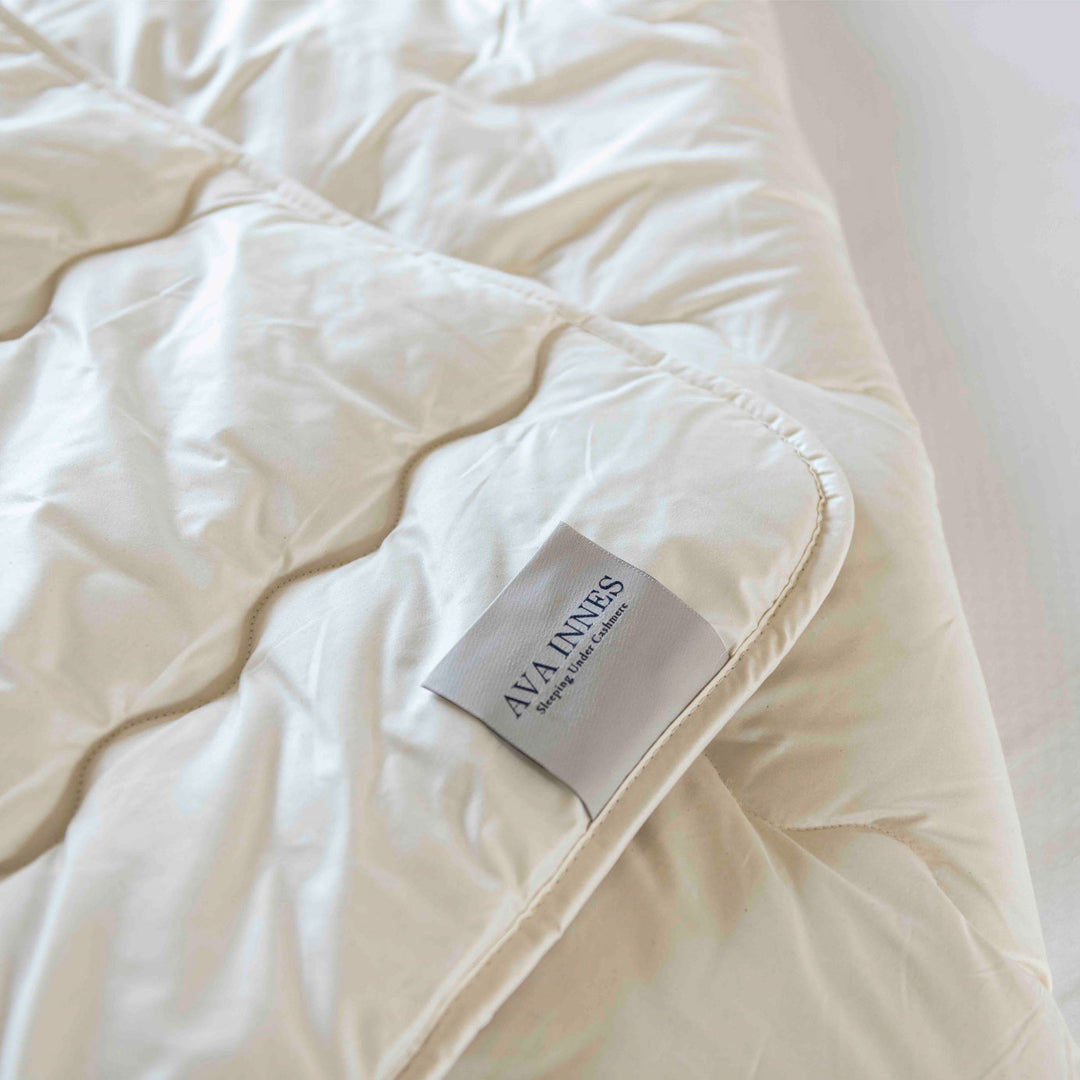Luxury All Year Round Cashmere and Wool Superking Partner Duvet
