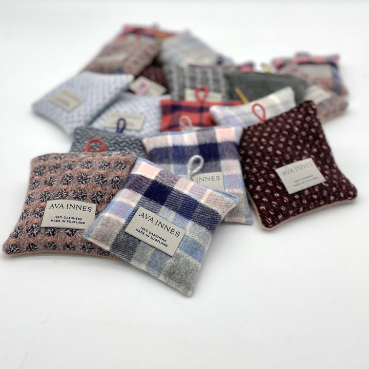 The Rest & Relax Cashmere Gift Box