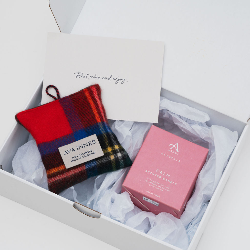The Cosy Cashmere Gift Box