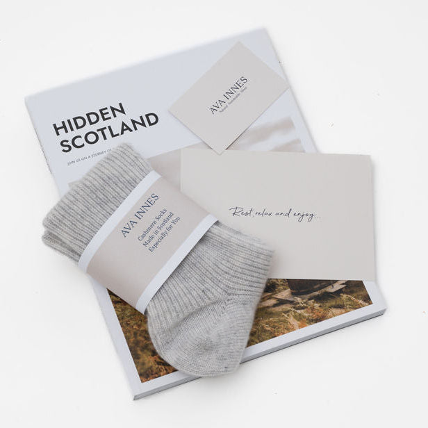 The Relax Cashmere Gift Box For Him