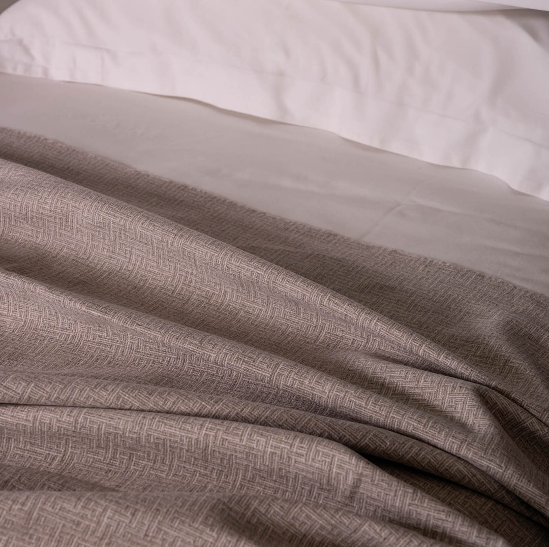 Lattice Beige and White Wool and Linen Blanket