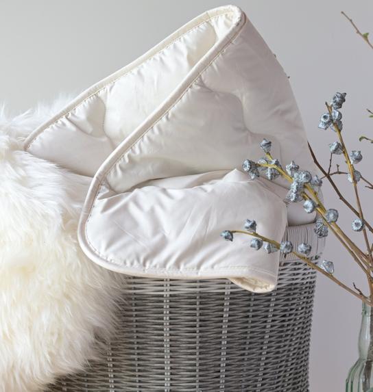 Ava Innes Luxury Cashmere and Wool Bedding | Kind Size Duvet | Double Duvet | Single Duvet