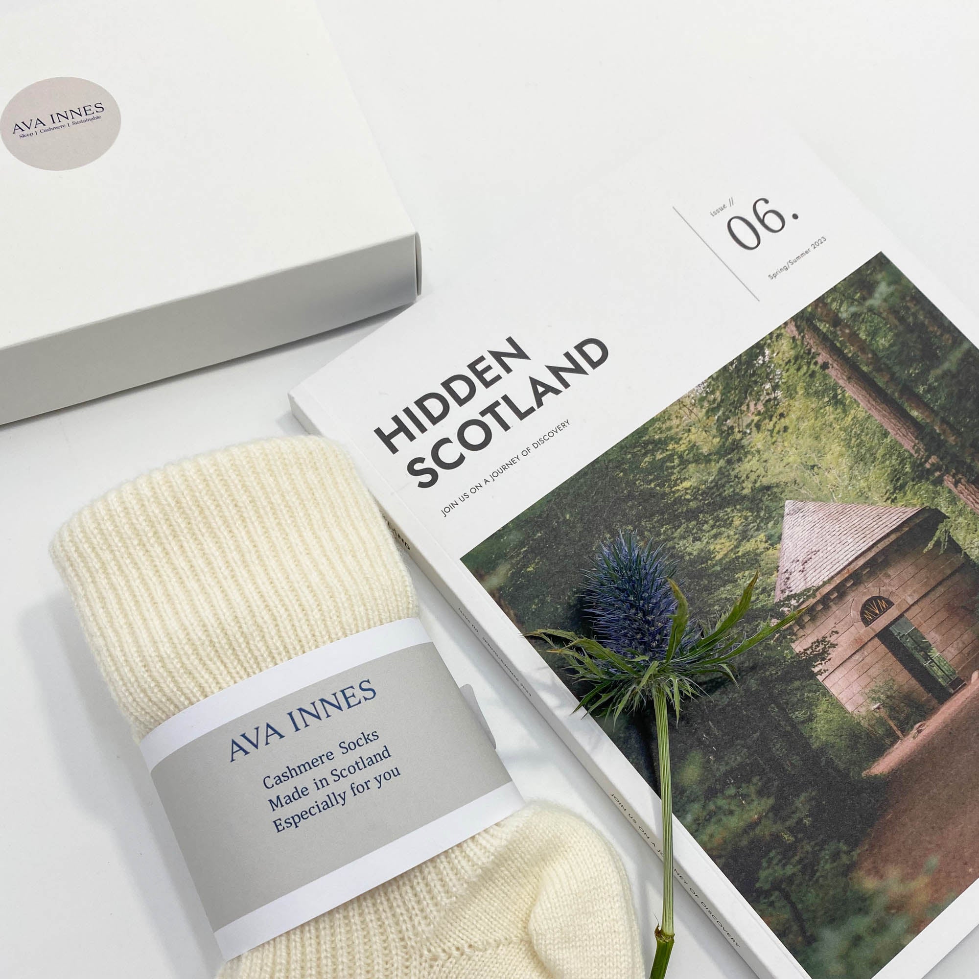 The Relax Cashmere Gift Box for Her