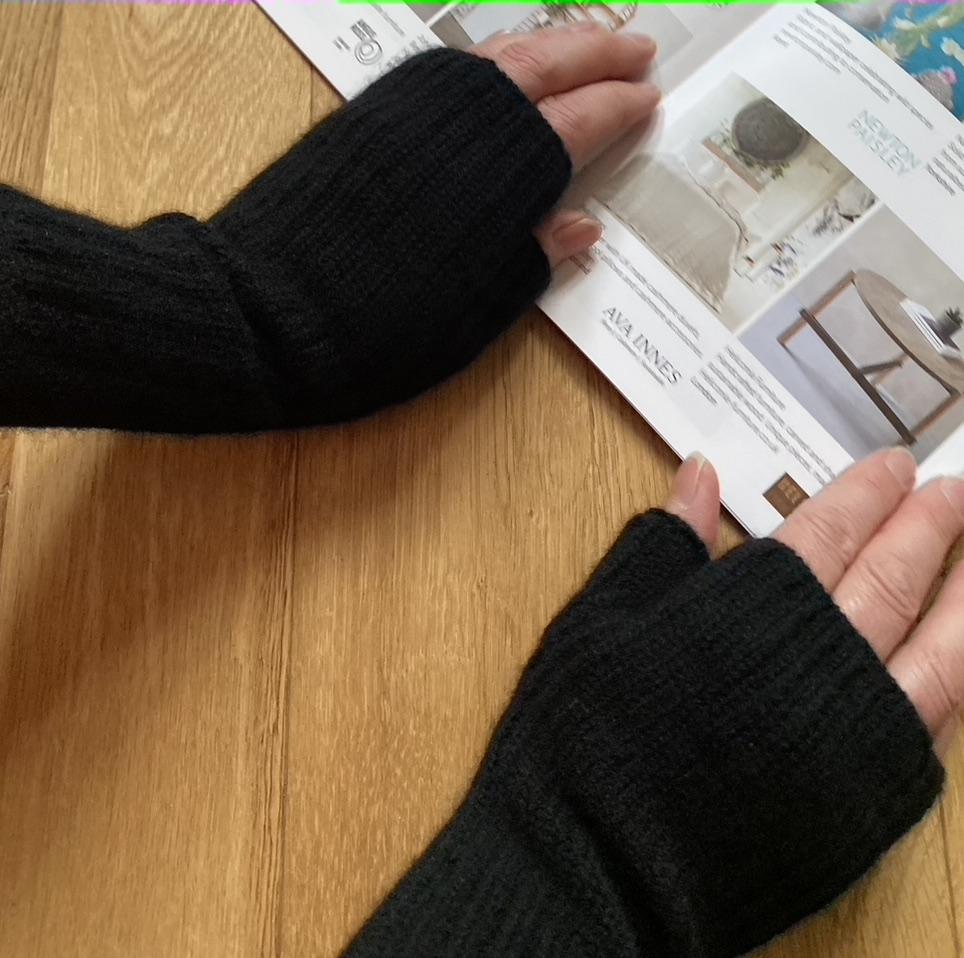 Black Cashmere Ribbed Fingerless Gloves / Wrist Warmers
