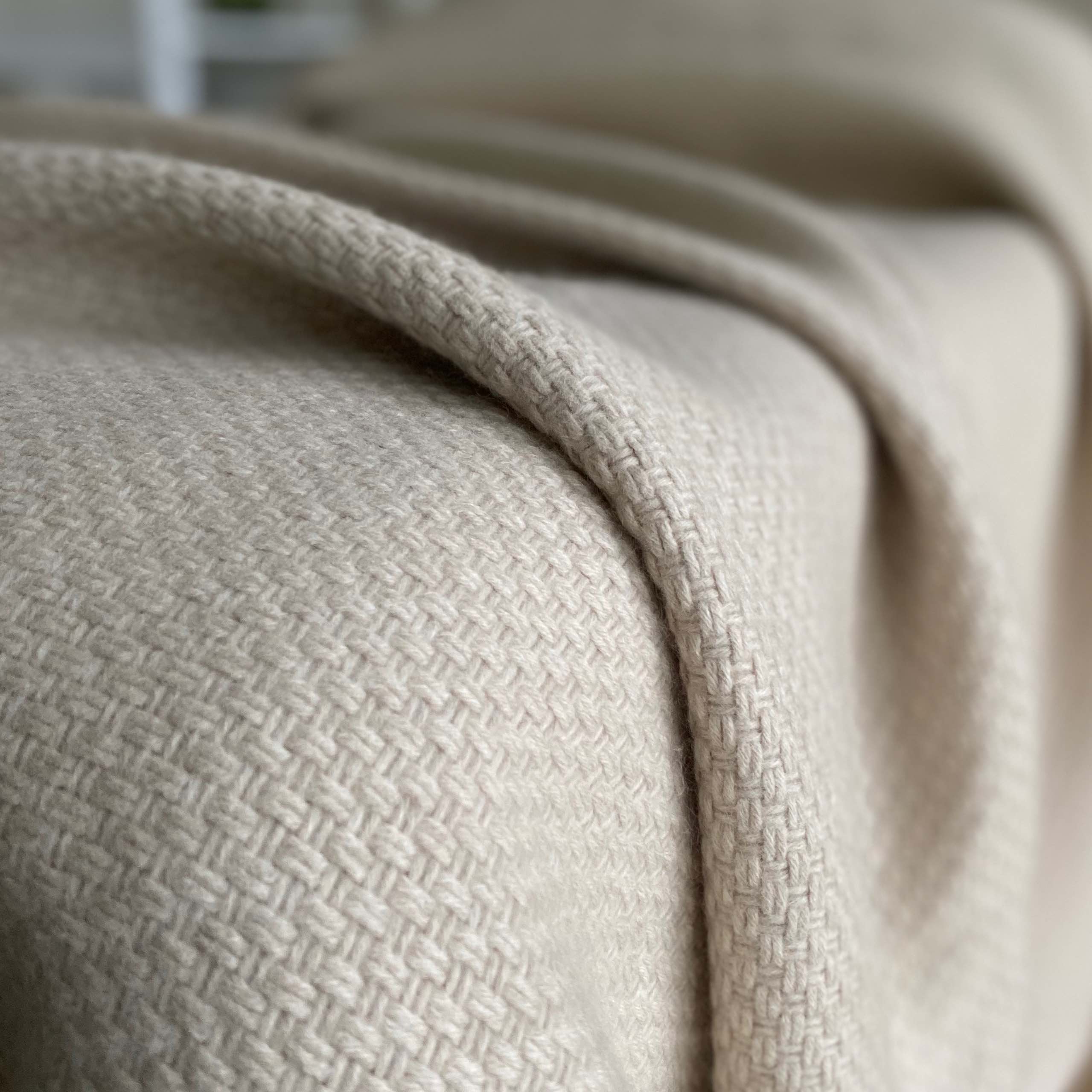 Cream Basket Weave Soft Wool Luxury Blanket