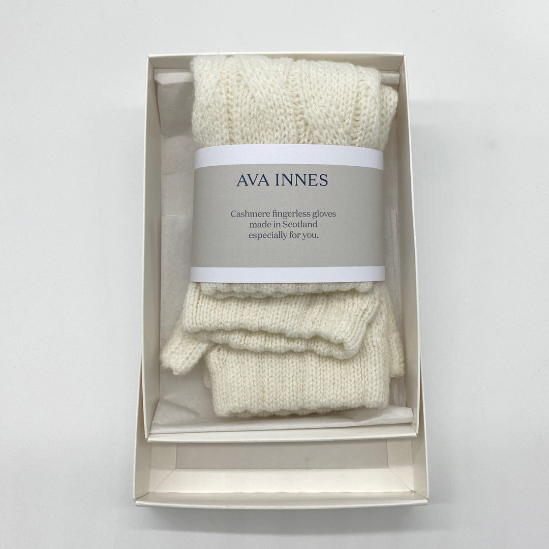 White Cashmere Fingerless Gloves / Wrist Warmers