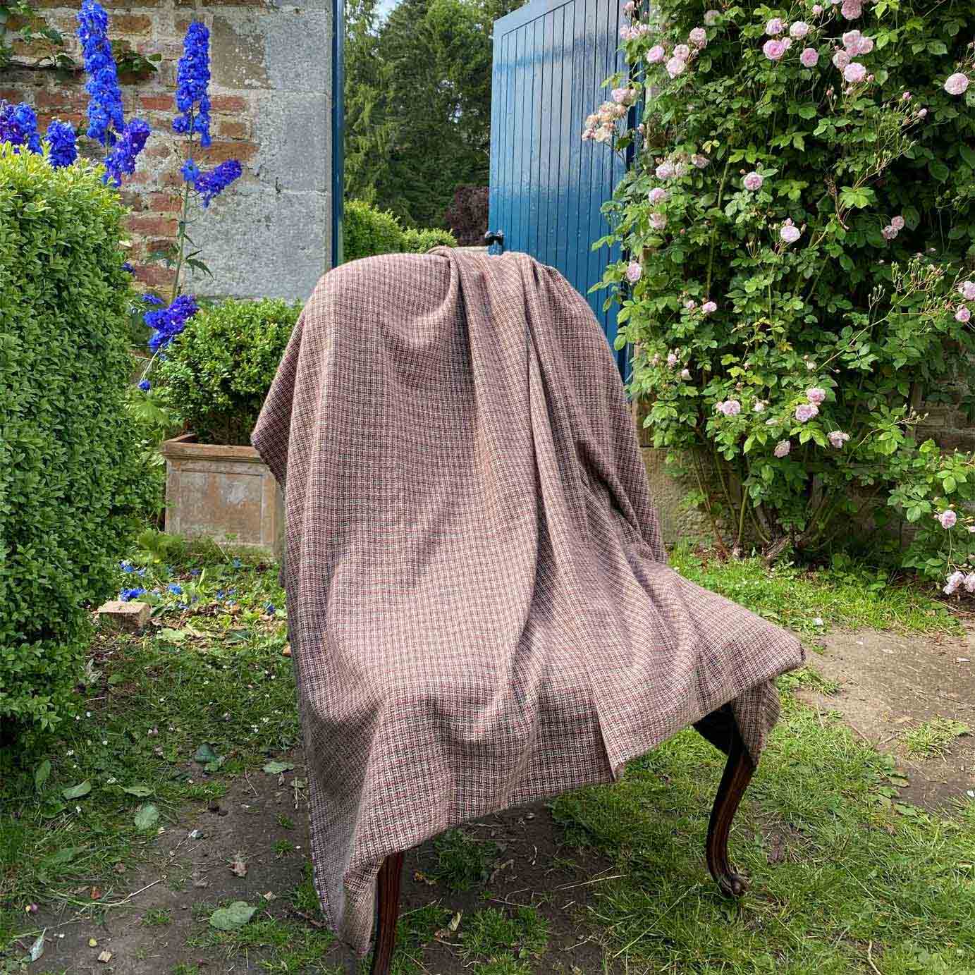 Luxury Rose Tweed Cashmere Throw