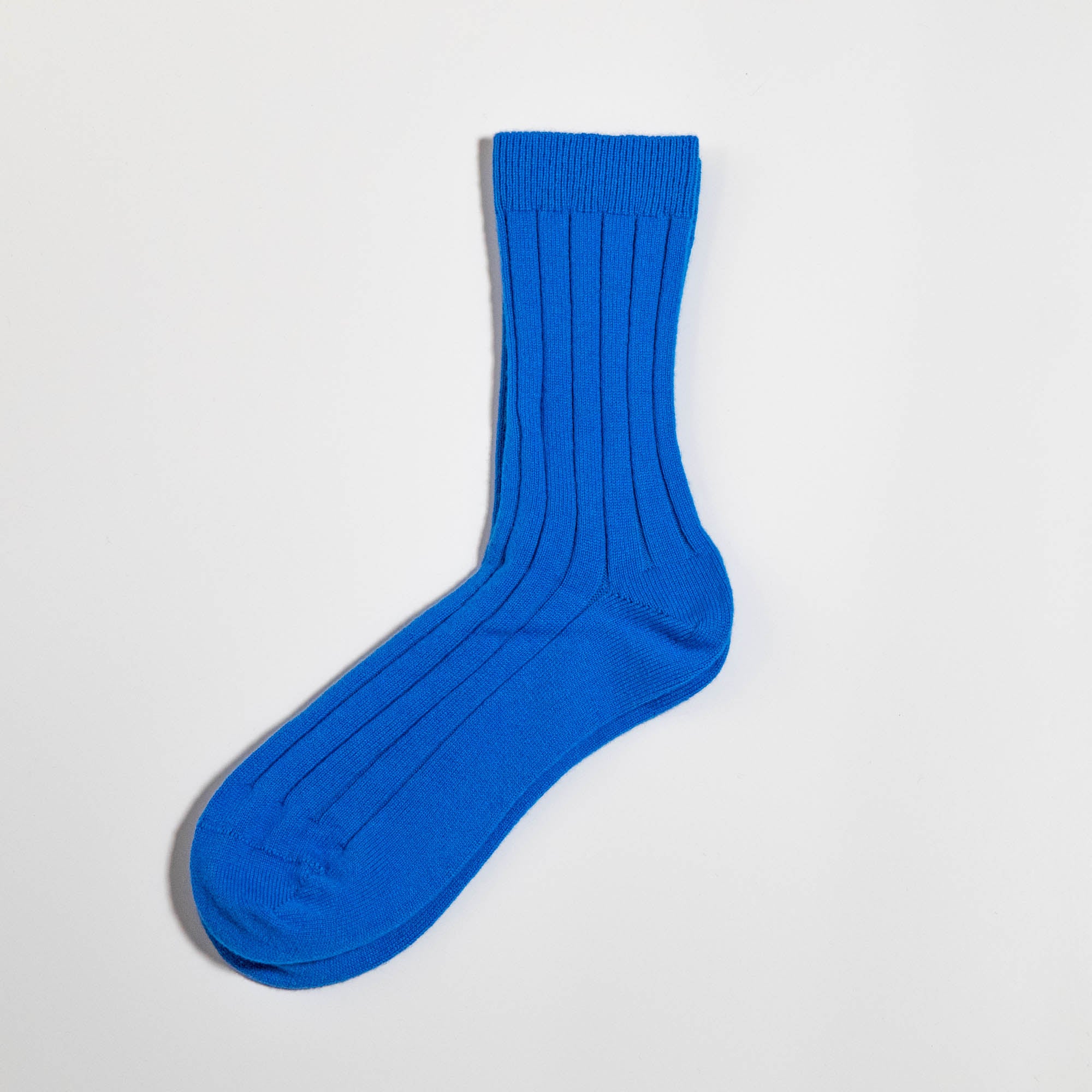 sea blue cashmere mens socks, made in Scotland